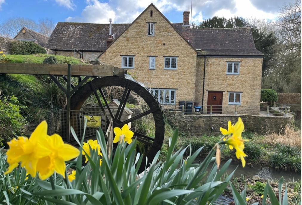 Hewletts Mill Casa de hóspedes Castle Cary Exterior foto